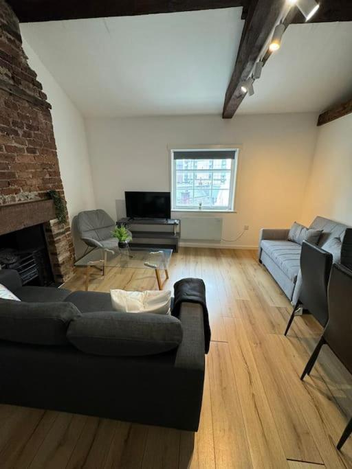 Comfy Flat For 6 In City Center Gs306 เชฟฟิลด์ ภายนอก รูปภาพ