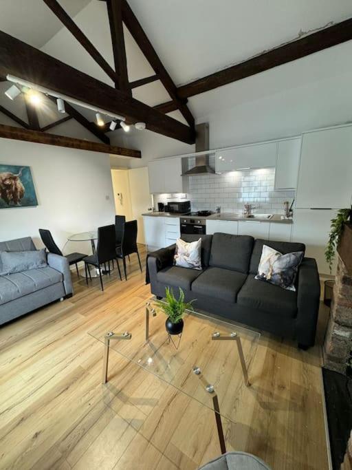 Comfy Flat For 6 In City Center Gs306 เชฟฟิลด์ ภายนอก รูปภาพ